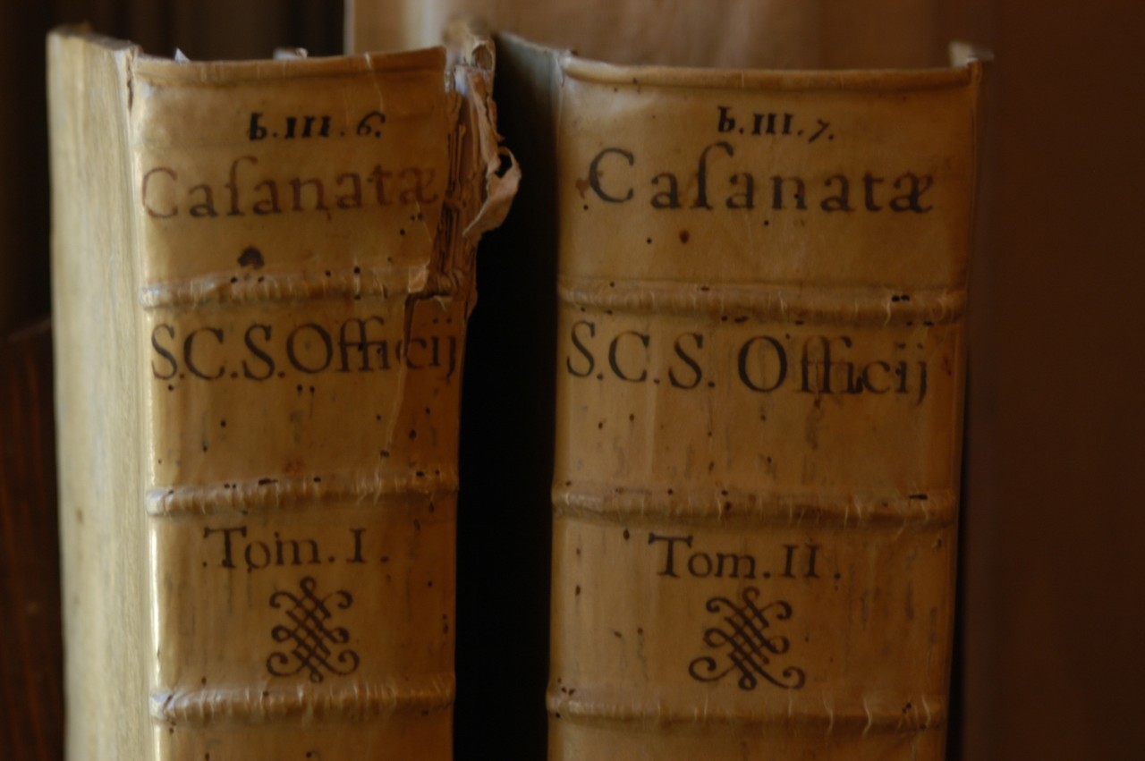 Stanza Storica, Carte Casanate