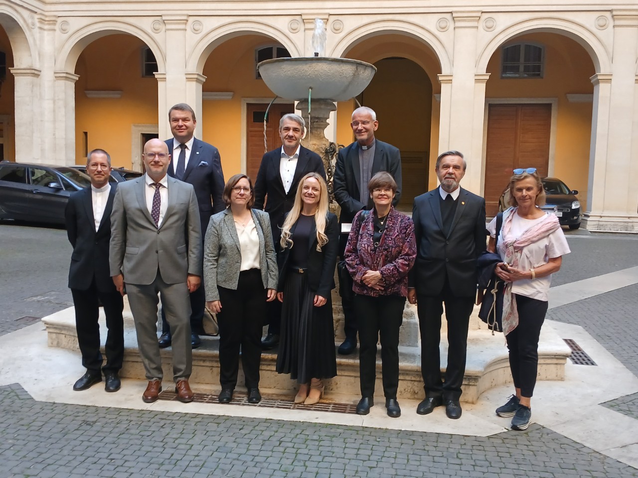 2026-10-15-visita-kphvie.jpg